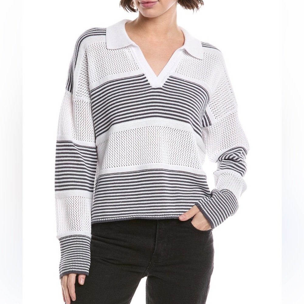 Evereve Splendid Blue and White Knit Top - L